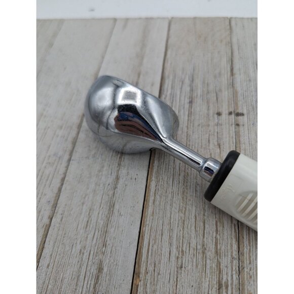 Metal Chrome Plastic White Ice Cream Scoop 8" Advertising - Picture 5 of 6